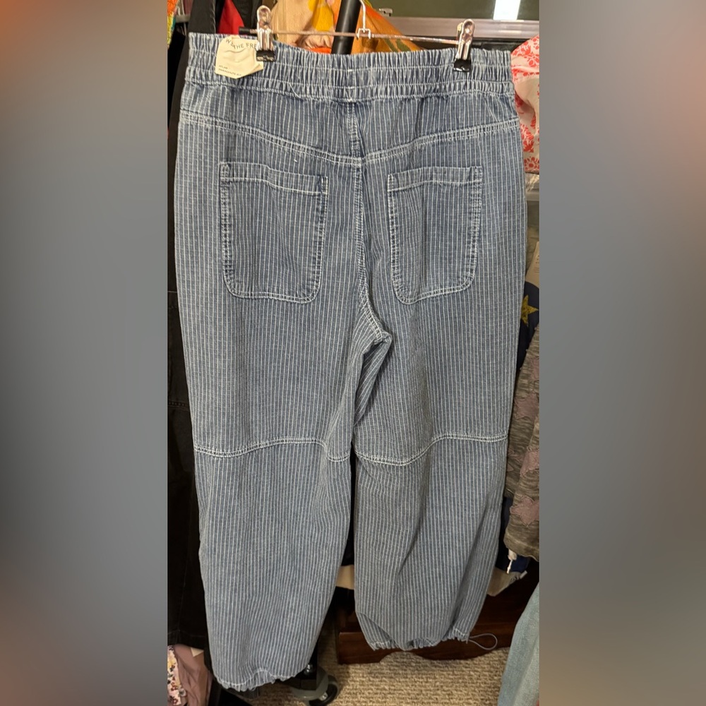 NWT Free People We The Free Atlas Parachute Jeans Explorer striped blue - Medium - Picture 9 of 11